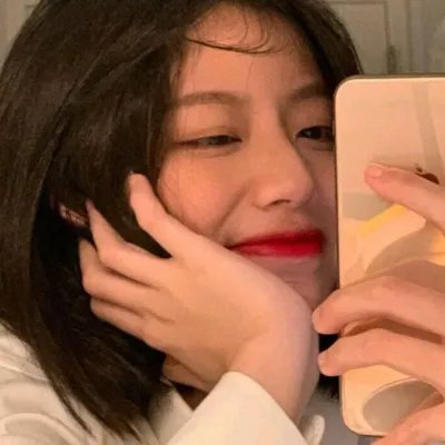 女儿站起来封面